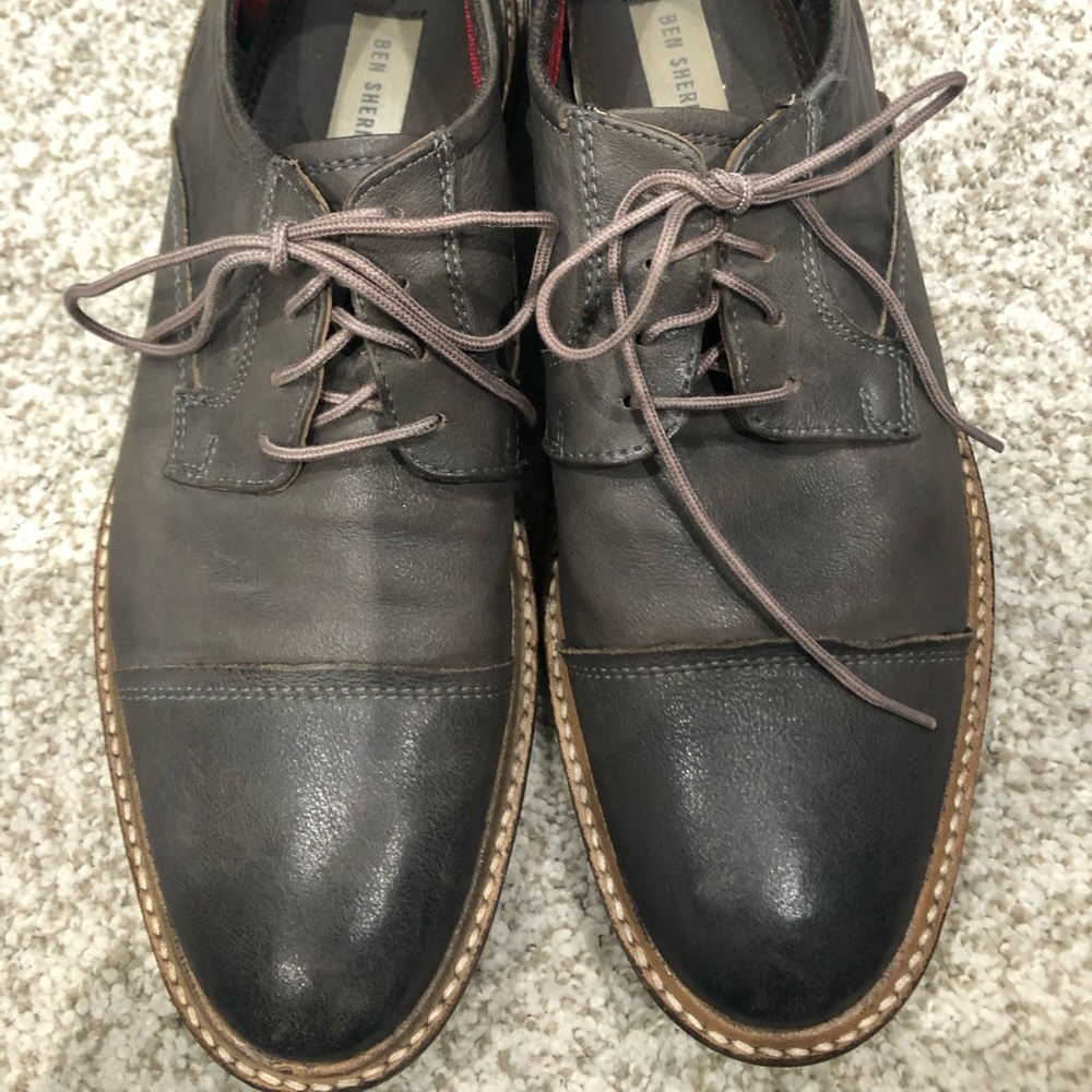 Ben Sherman Gray shoe size 8.5